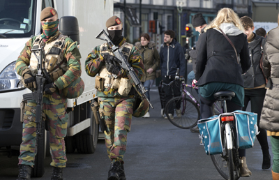 벨기에 21명 체포