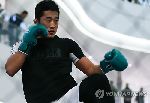 UFC 헨더슨·추성훈·김동현 보자…공개 훈련 열기 ‘후끈’