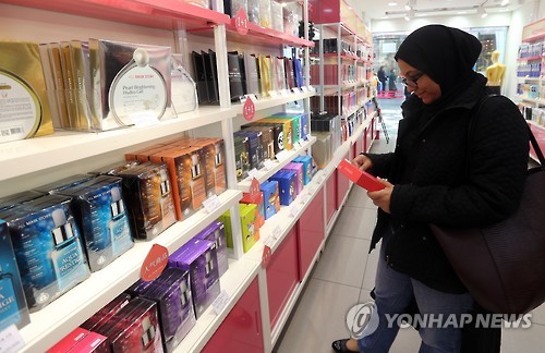 “포장까지 예쁜 한국 화장품, 아세안 사로잡아”