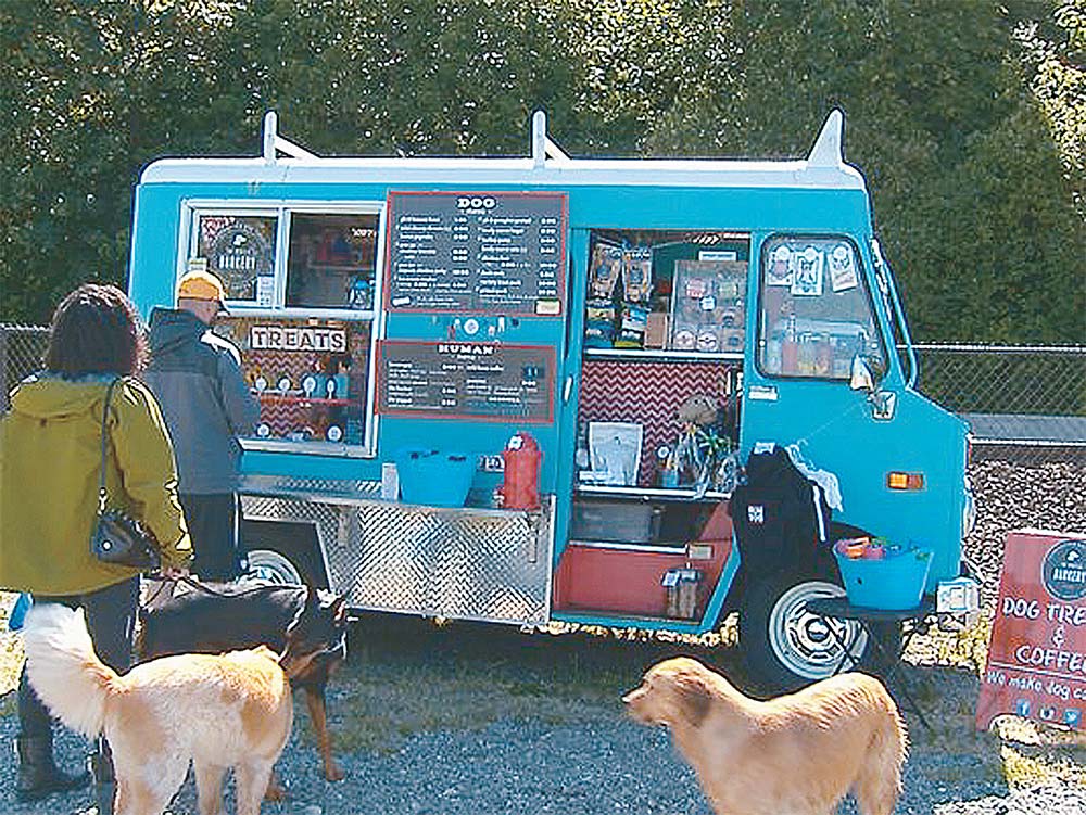 시애틀의 새 명물… 강아지 전용 푸드 트럭