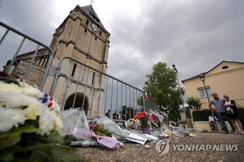프랑스 성당 테러범 2명 모두 10대…‘요주의’  인물이었다