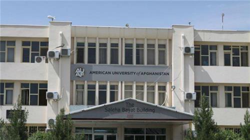 카불 아메리칸대학서 총성·폭발음…“1명 사망 26명 부상”
