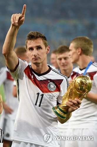 ‘월드컵 최다골’ 독일 클로제 현역 은퇴