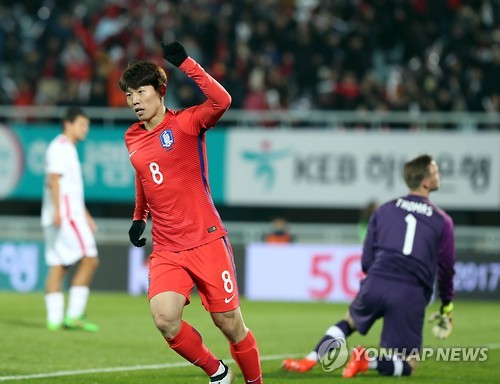 ‘김보경·이정협 연속골’ 한국, 캐나다에 2-0 완승