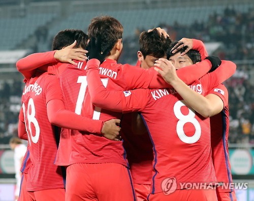‘김보경·이정협 연속골’ 한국, 캐나다에 2-0 완승