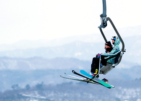 아시아 최고 스키장 동계올림픽 분위기 후끈 ‘한국 평창 ‘