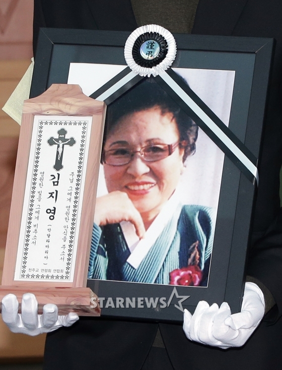 ‘한밤’ 故김지영 유족 “2년 전 폐암판정…아픔에도 연기 의지” 눈물