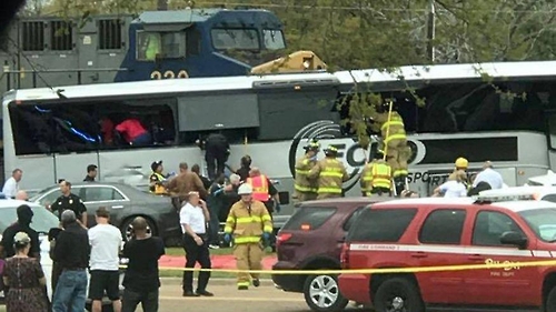 미시시피서 열차-버스 충돌…최소 3명 사망