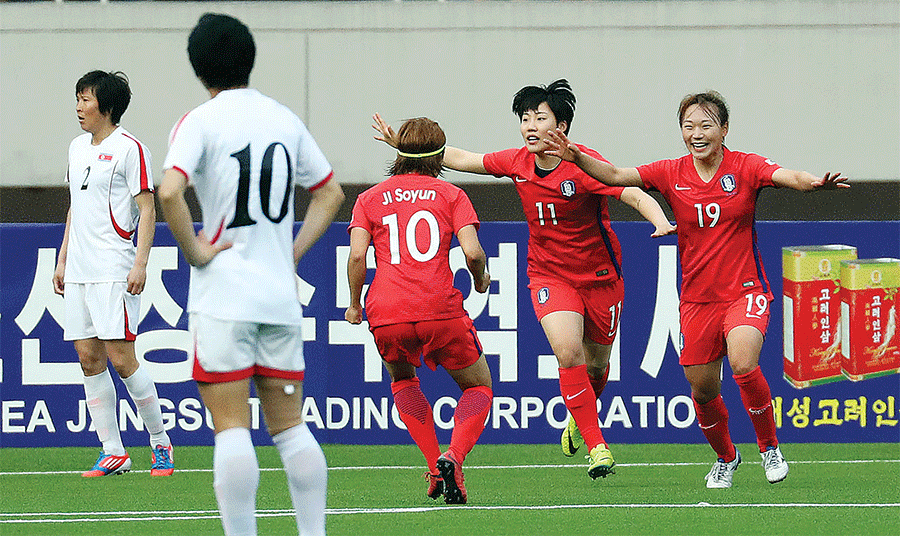 한국 여자축구, 평양 원정서 북한과 1-1