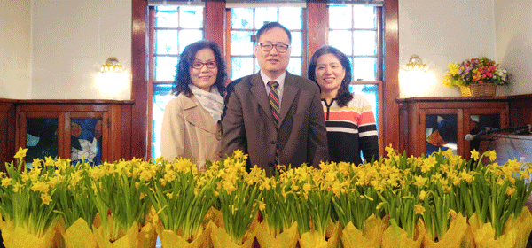 뉴욕안디옥침례교회， 한국요양원에 꽃 전달
