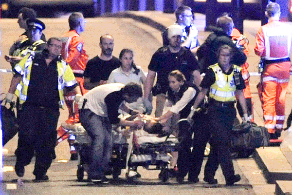 런던 또 테러 당했다… 55명 사상