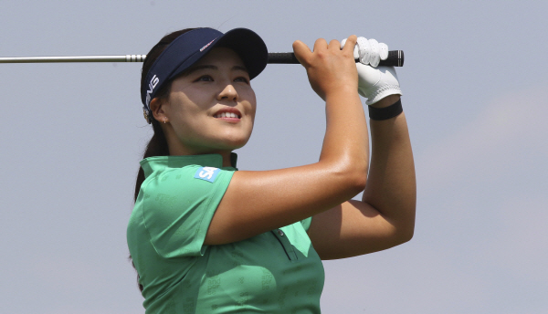한국 남녀 골퍼들 PGA LPGA서 나란히 준우승