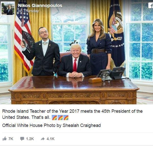 성소수자 교사의 ‘도발’…트럼프와 기묘한 포즈 사진