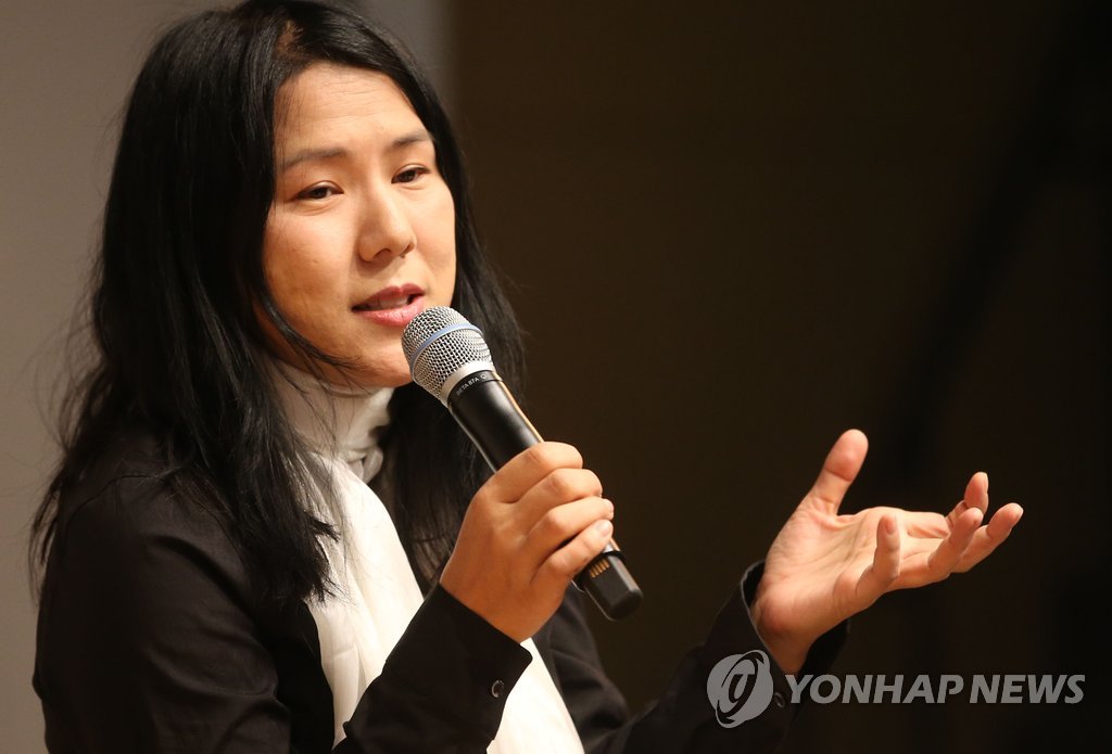 ‘평양의 영어 선생님’ 재미작가 수키 김, 성폭력 고발 동참