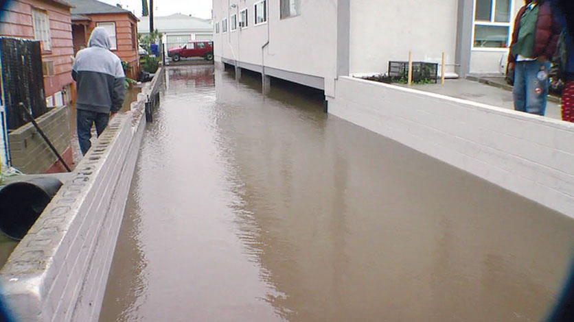 아파트 침수 등 폭우 피해 속출