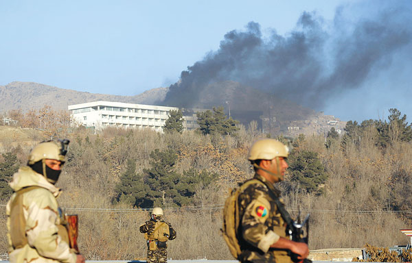 아프간 호텔 인질극 최소 18명 숨져