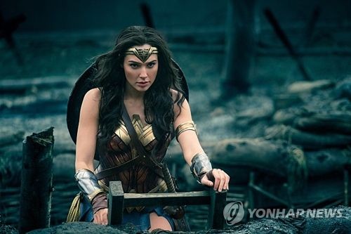 영화 ‘원더우먼2’ 미투 가이드라인 맞춰 첫 제작