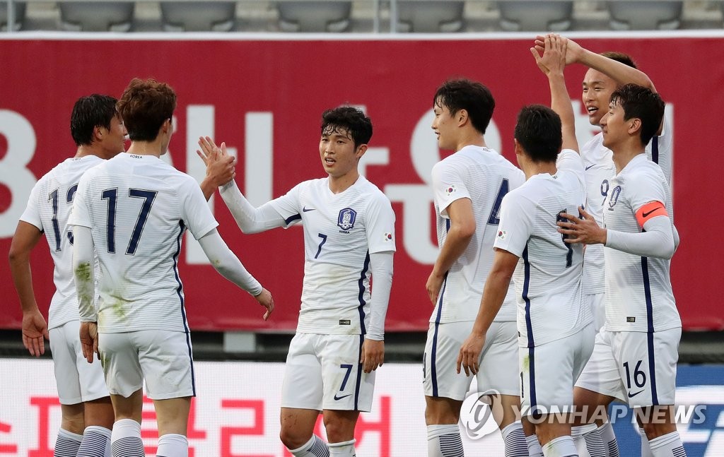 ‘김신욱 4경기 연속골’ 신태용호, 라트비아에 1-0 승리
