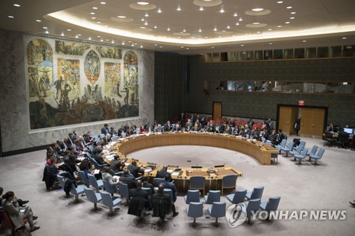 “러시아 책임 vs 불장난”…스파이 독살기도, 유엔서 영·러 충돌