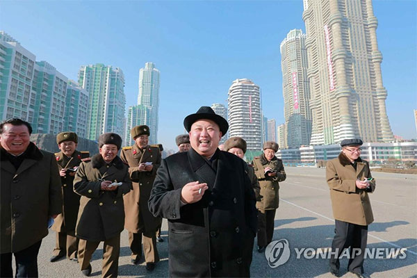 [남북정상회담 D-5] ‘대담·과시형’ 30대 김정은, 평화로 ‘북한夢’ 이루나