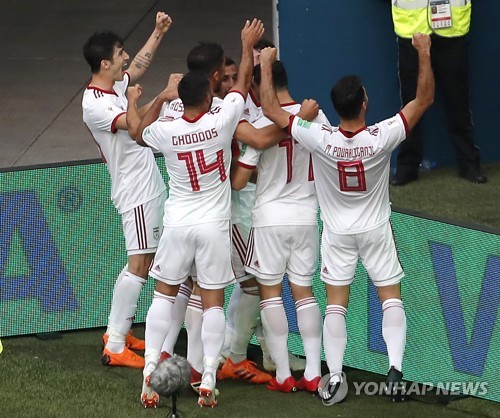 亞 무승 행진 끊은 이란…8년 만의 월드컵 승리