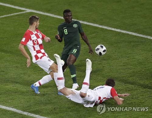 크로아티아 ‘죽음의 조’서 첫 승…나이지리아 2-0 제압