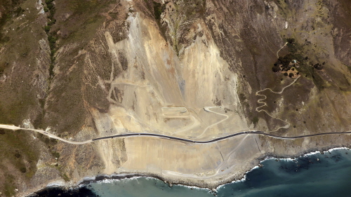 산사태로 폐쇄된 빅서 해안도로 재개통