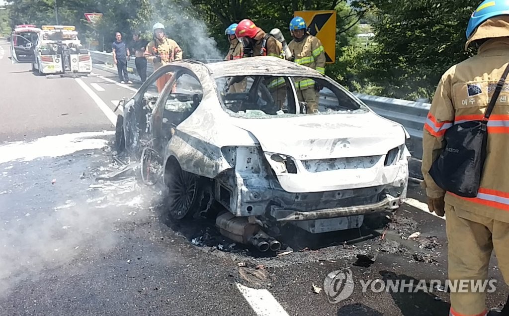 ‘BMW 화재’ 소비자 반발 확산…차주 13명 2차 소송