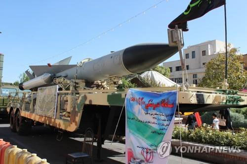 이란 “22일 새 전투기 공개”…美 제재 속 군사력 과시