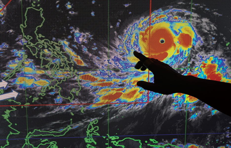 초강력 태풍 ‘망쿳’ 온다… 필리핀 초비상