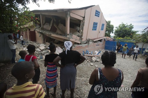 아이티 지진으로 “14명 사망”…규모 5.2 여진에 추가피해 우려