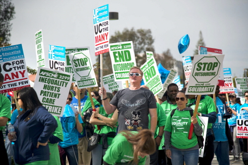 노조 소속 UCSF 근로자들 파업