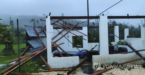 사이판 한국 여행객들 “태풍에 생지옥 같은 밤”