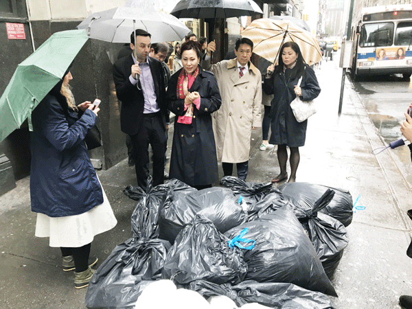 맨하탄 K-타운 쓰레기 문제 해결 나선다