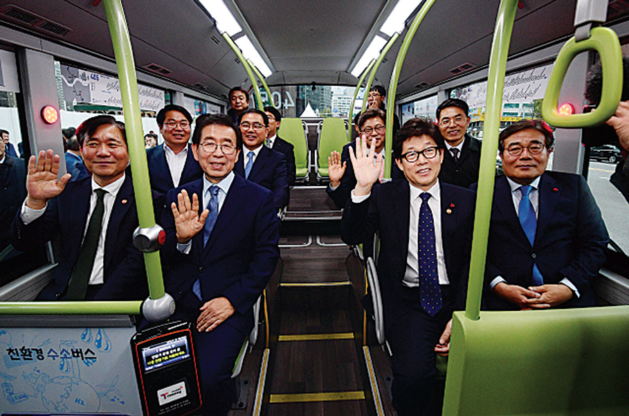 수소버스 서울시내 첫 운행