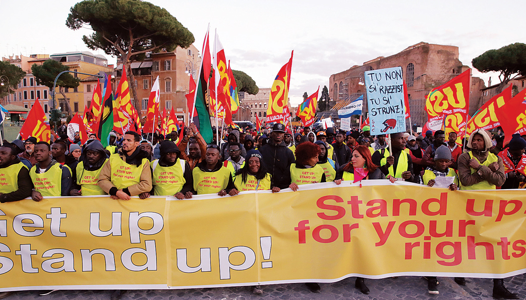 로마에도 나타난 ‘노란 조끼’ 대규모 시위