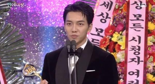 ‘집사부일체’ 이승기, SBS 연예대상 수상