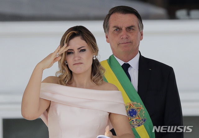 브라질 보우소나루, 취임 첫날부터 소수자 탄압 행정명령