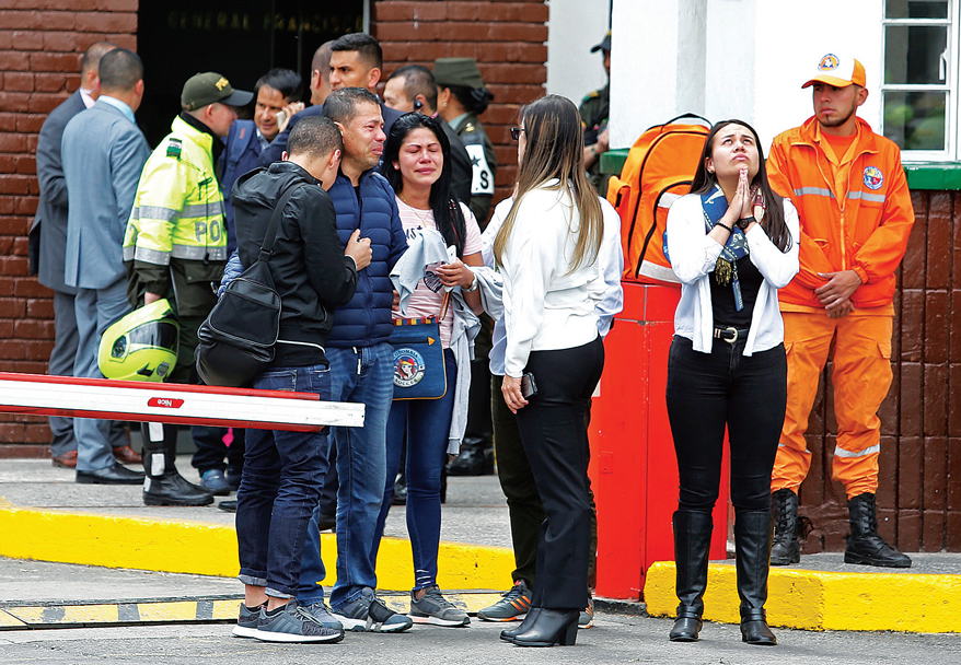 콜롬비아 차량폭발 75명 사상