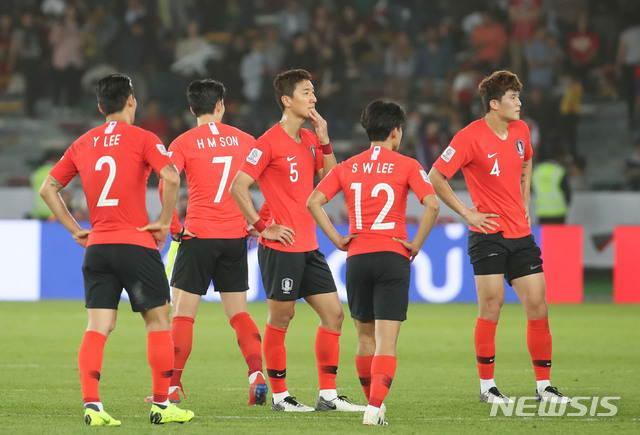 ‘8강 탈락’ 한국, 끝까지 답답했던 경기력