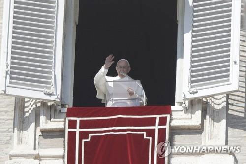 프란치스코 교황 “아동 성학대 방지, 이 시대 급박한 도전”