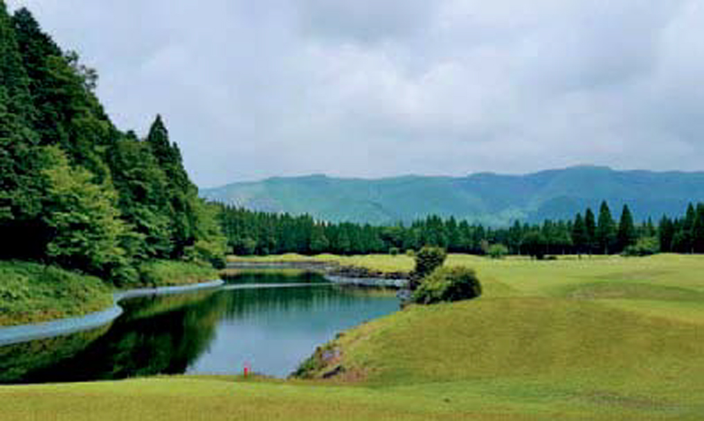 필리핀 클라크·일본 북규슈… ‘골프천국’서 환상의 라운딩