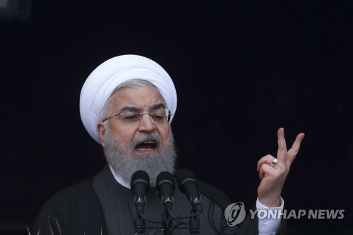 이란 대통령 “美, 제재로 이란 통제하겠다는 건 착각”