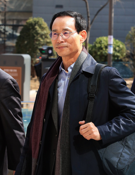 국토장관 집이 3채… 문정부 ‘내로남불’ 인사 논란