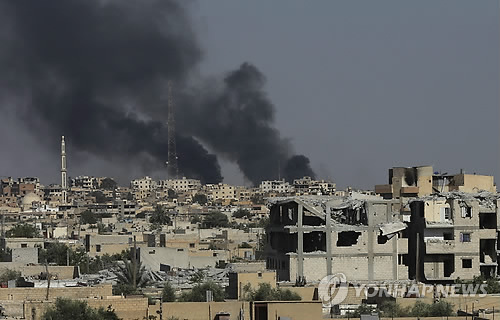 “1월 시리아 주둔 미군 자폭공격 가담 용의자 생포”