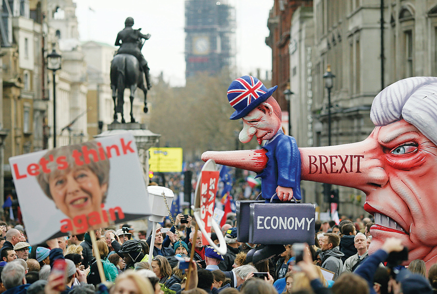 “브렉시트 NO… 다시 국민투표를” 혼돈의 영국, 100만 명 거리 시위