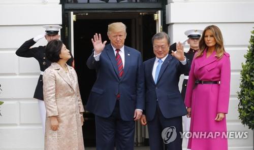 文대통령-트럼프, 정상회담 돌입…북미대화 재개방안 논의