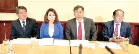 폴라 박“한인연합회장 재선거 인정 못한다”
