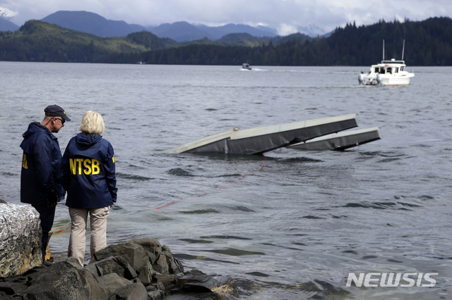 알래스카에서 수상비행기 추락, 역학자등 2명 숨져