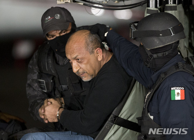 멕시코법원, 거물 마약왕 고메스에 55년형 선고